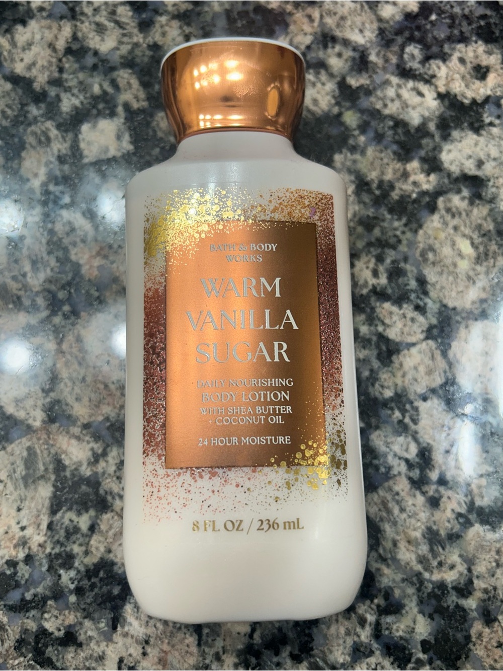 Bath & Body Works Warm Vanilla Sugar Lotion - White & Gold-new never used